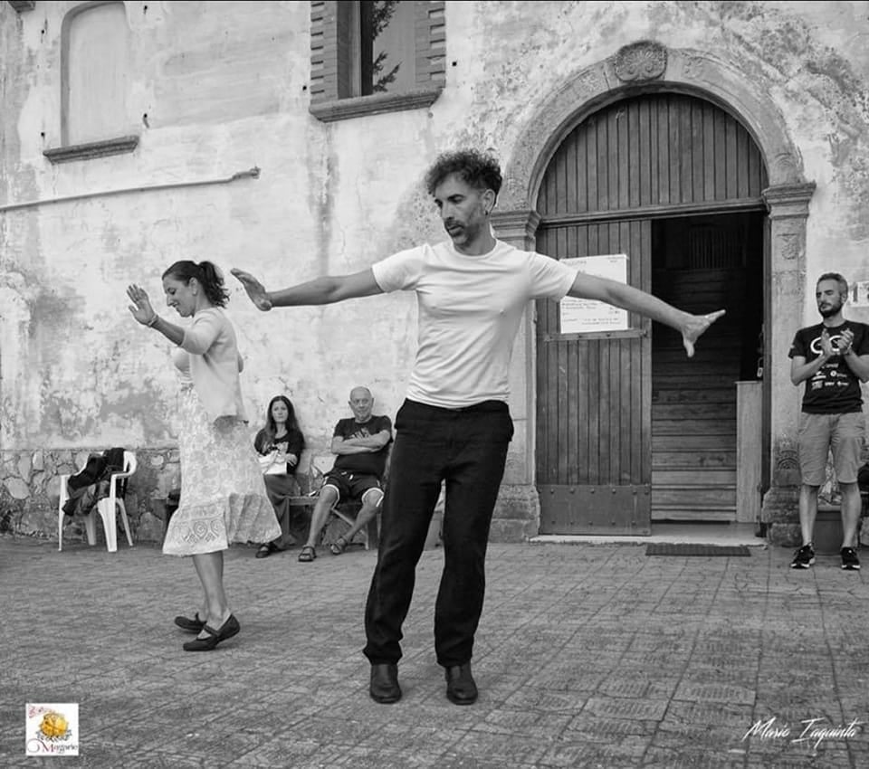 danseur tarentelle calabraise